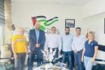 اجتماع رئيس البلدية مع شركة الغسان لأنظمة المعلومات لمناقشة تطبيق برنامج Esadad عقد رئيس البلدية  نضال شاهين اجتماعًا مع ممثلي شركة الغسان لأنظمة المعلومات حنا  انطون دحو وشادي سحويل ، بحضور  عضو المجلس البلدي فراس بربار و الطاقم الإداري (رئيس  قسم الدائرة المالية /اسماعيل قواريق ، مسؤول قسم العلاقات العامة والاعلام/سوزان بربار ، مسؤول خدمات الجمهور سامي شحادة )في البلدية، وذلك لمناقشة آلية تطبيق برنامج Esadad الذي يهدف إلى تحسين خدمات التحصيل الإلكتروني وتسهيل الوصول إلى البيانات المالية للمواطنين، لا سيما