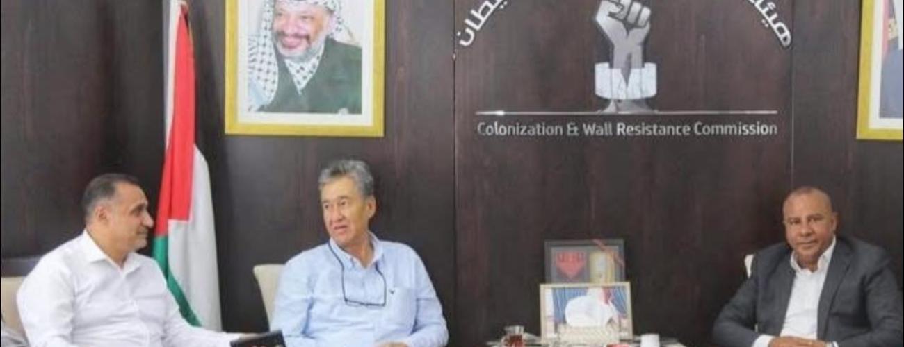 رئيس بلدية بيرزيت ورئيس بلدية عطارة يبحثات مع الوزير شعبان سبل مواجهة التوسع الاستعماري والتجريف 